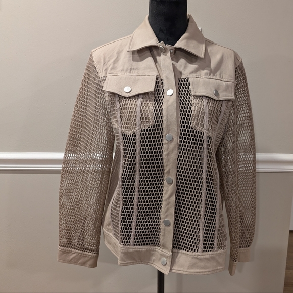 MarlaWynne Jackets & Blazers - Marla Wynne Beige Mesh Jacket